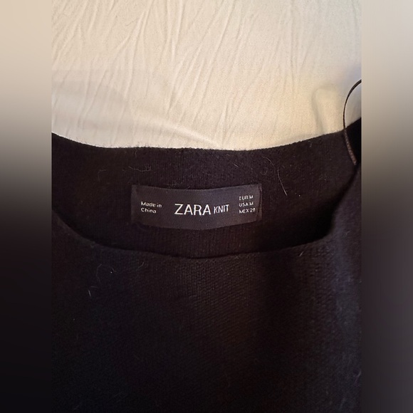 Zara Knit Sweater - Picture 3 of 3